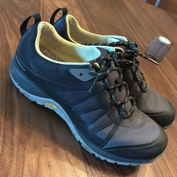 Dansko Women's Phylicia Waterproof Hiking Shoes - Trail & Walking Shoe - 39 - Picture 3 of 9